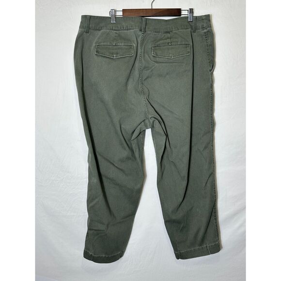 A New Day Womens Plus Size Olive Green Chino's Flat Front Slash Pockets Size 18W - Picture 3 of 4